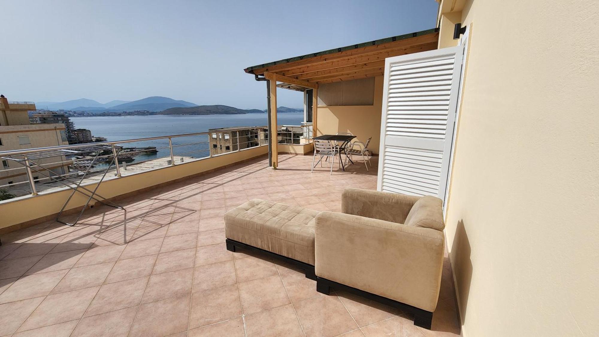 Glen'S Rooftop Sarandë Exteriér fotografie